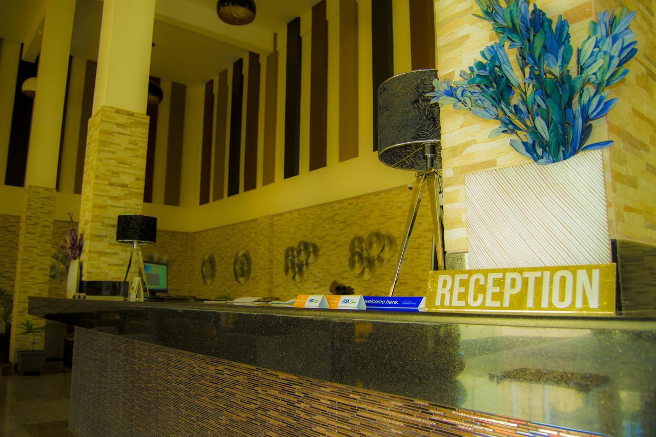 The Vic Hotel Kisumu Bagian luar foto