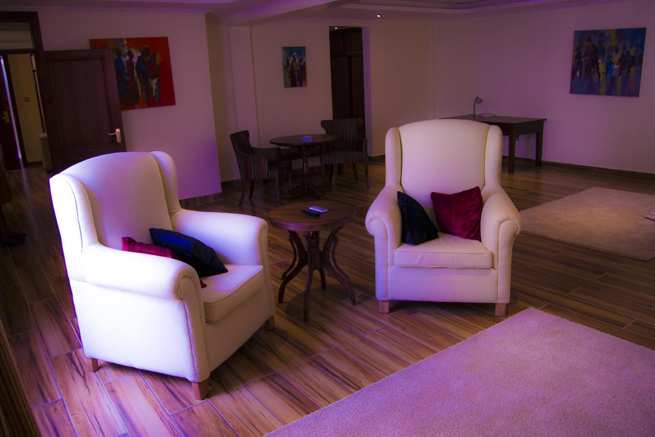 The Vic Hotel Kisumu Ruang foto