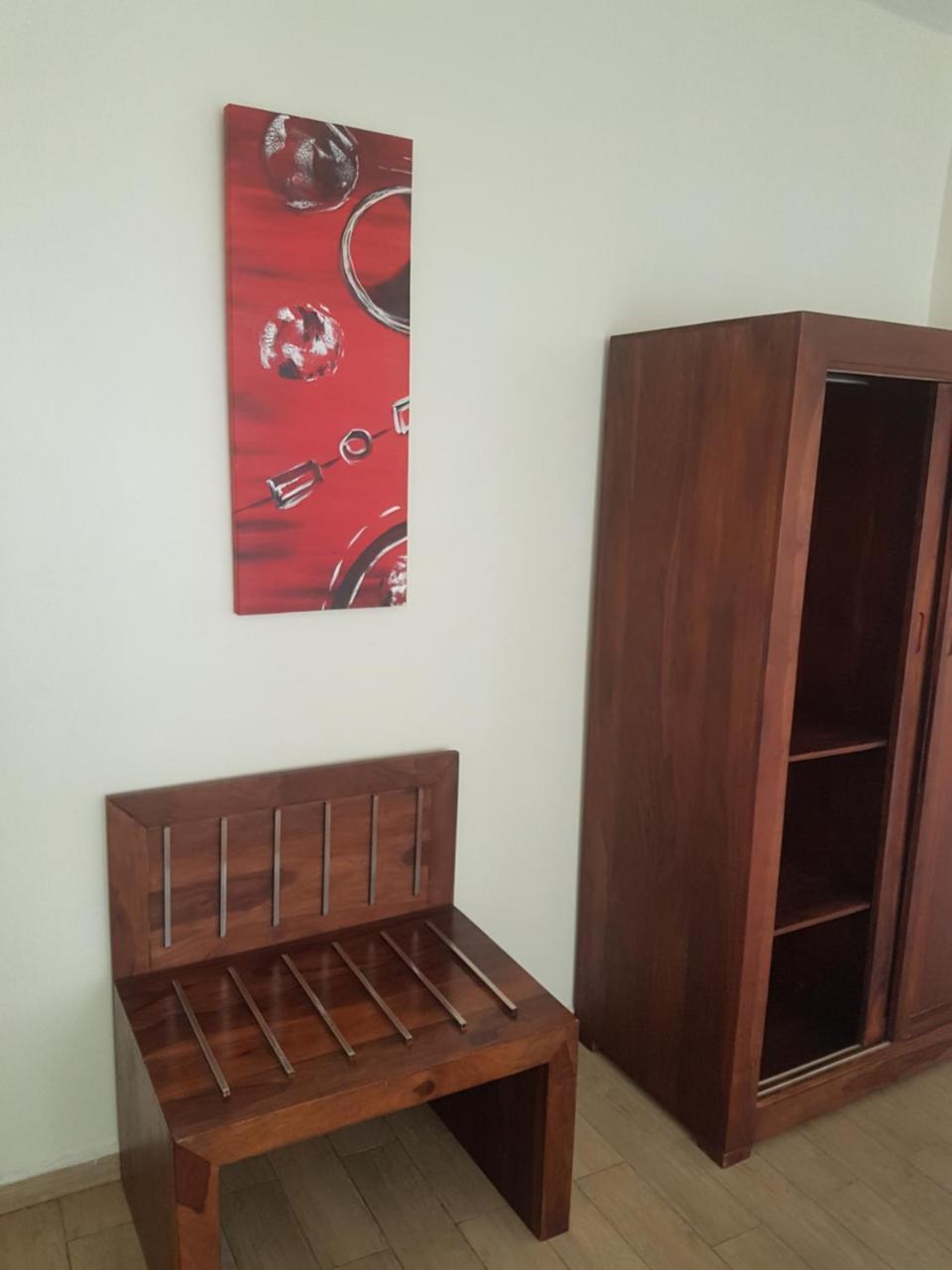 The Vic Hotel Kisumu Bagian luar foto