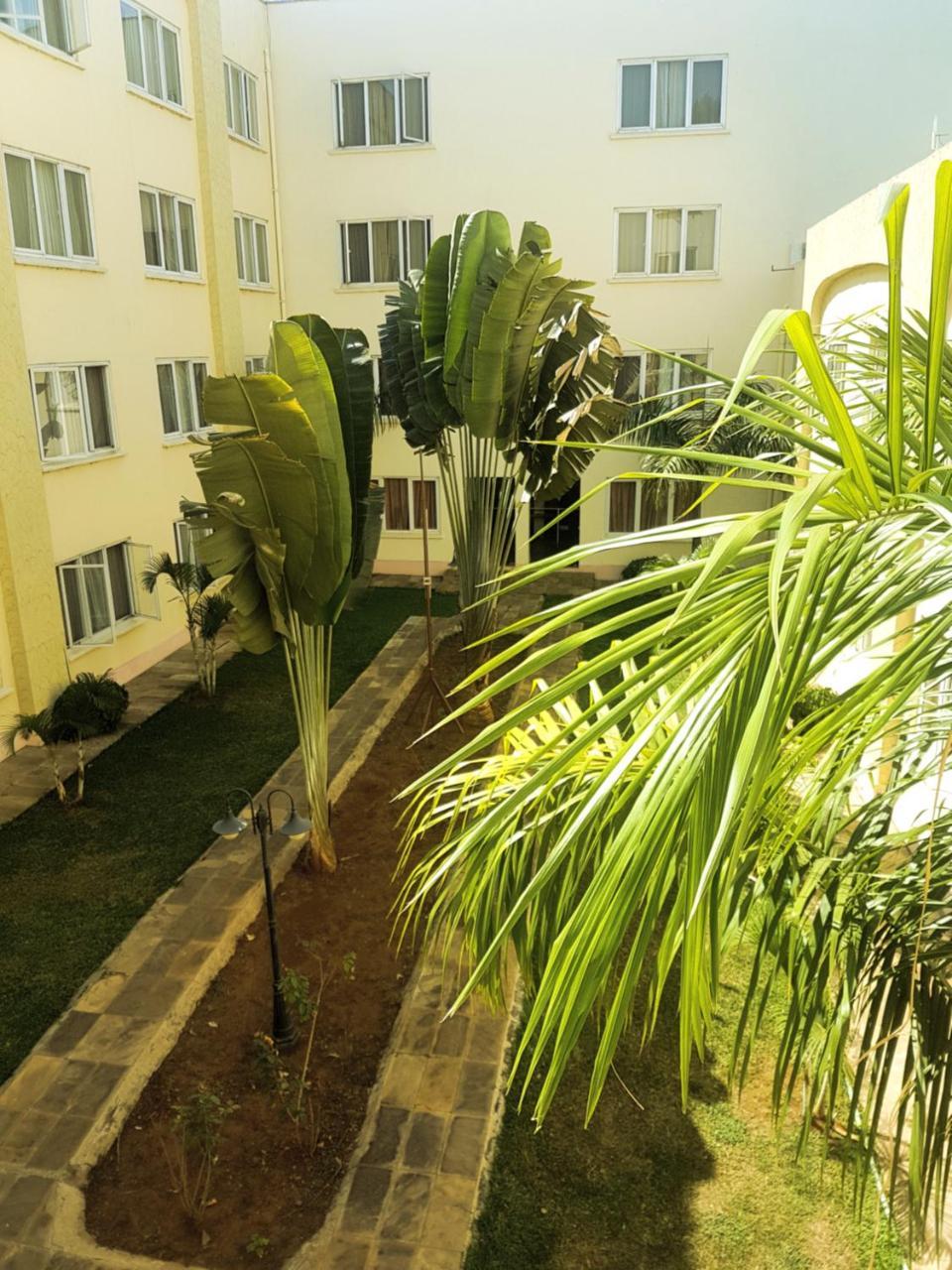 The Vic Hotel Kisumu Bagian luar foto