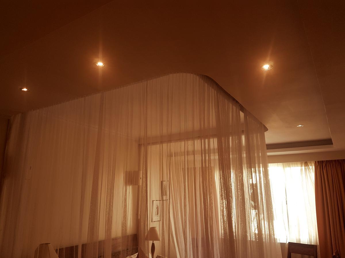 The Vic Hotel Kisumu Bagian luar foto