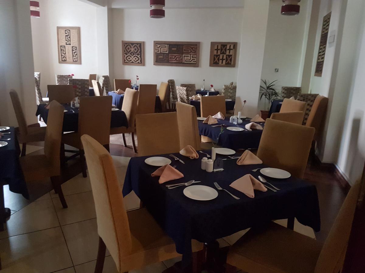The Vic Hotel Kisumu Bagian luar foto